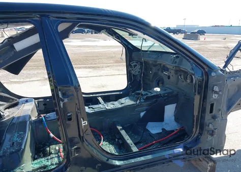 2016 Dodge Charger Srt Hellcat z USA, uszkodzony, nr VIN 2C3CDXL93GH218643